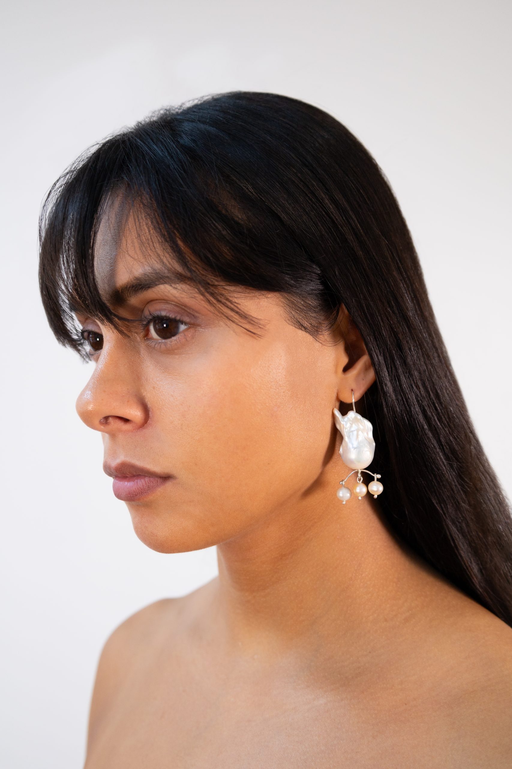1_Lush_Pearl_Earrings_Model_close_up_2