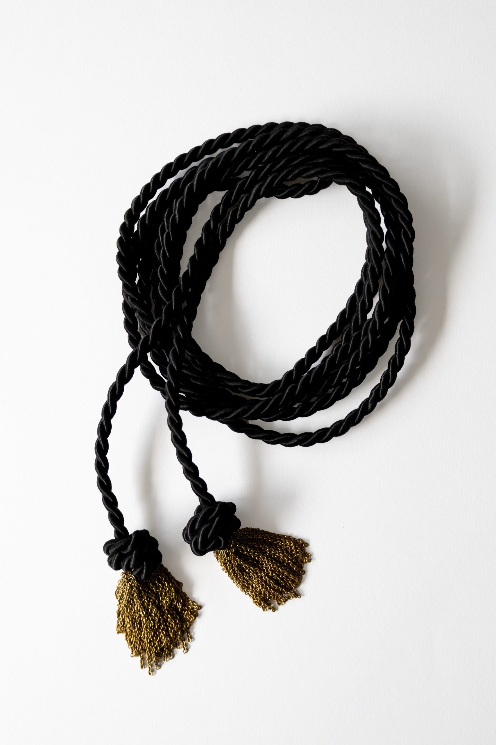1_Tasseled Belt_Brass_Close_up_2.1
